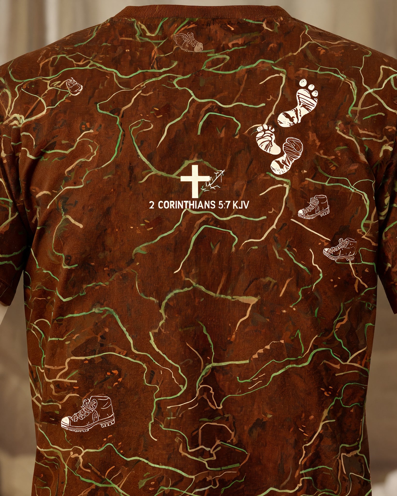 CC-CHRIST-HIKING-260705-02 gallery 2