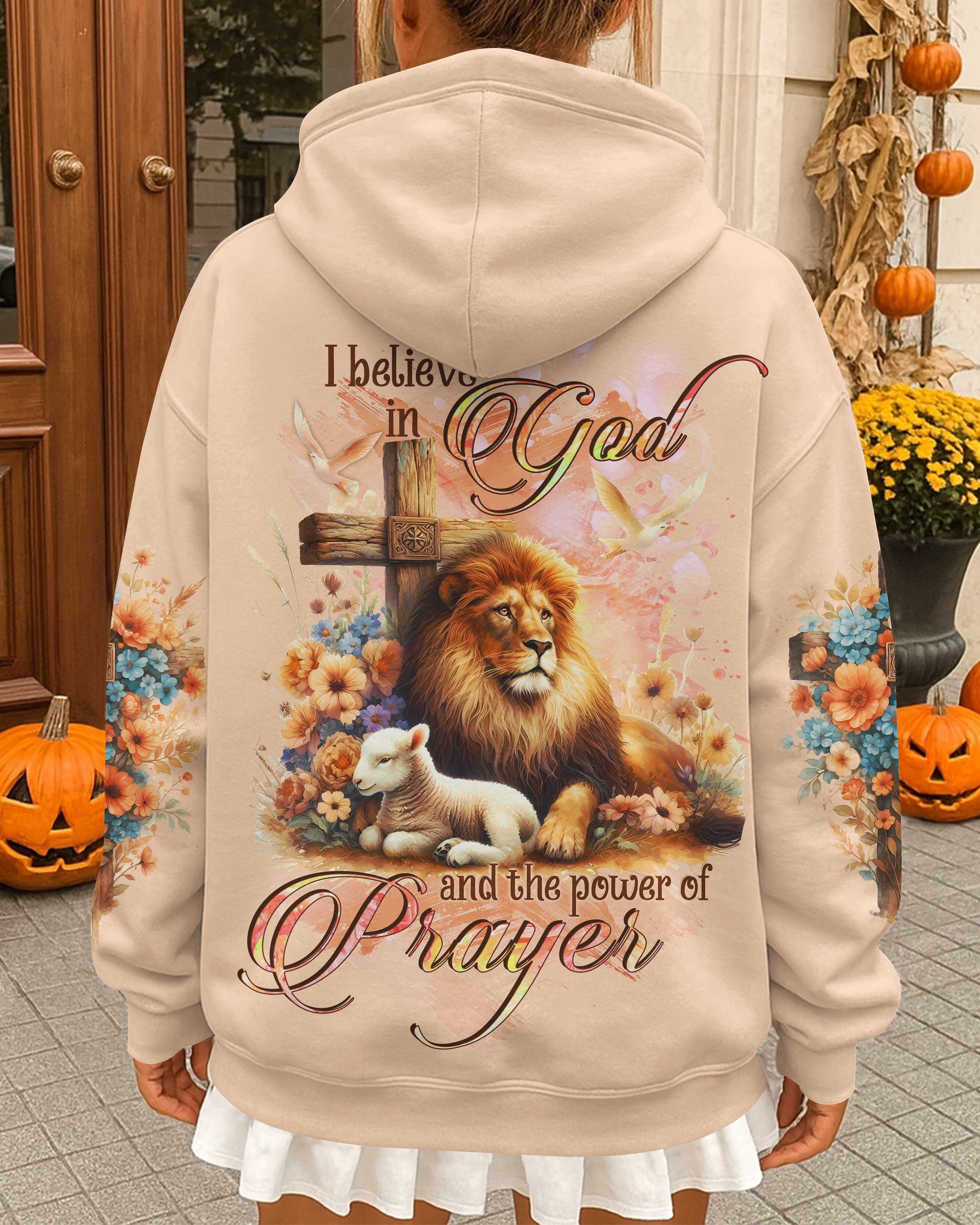 I Believe In God And The Power Of Prayer T-Shirts