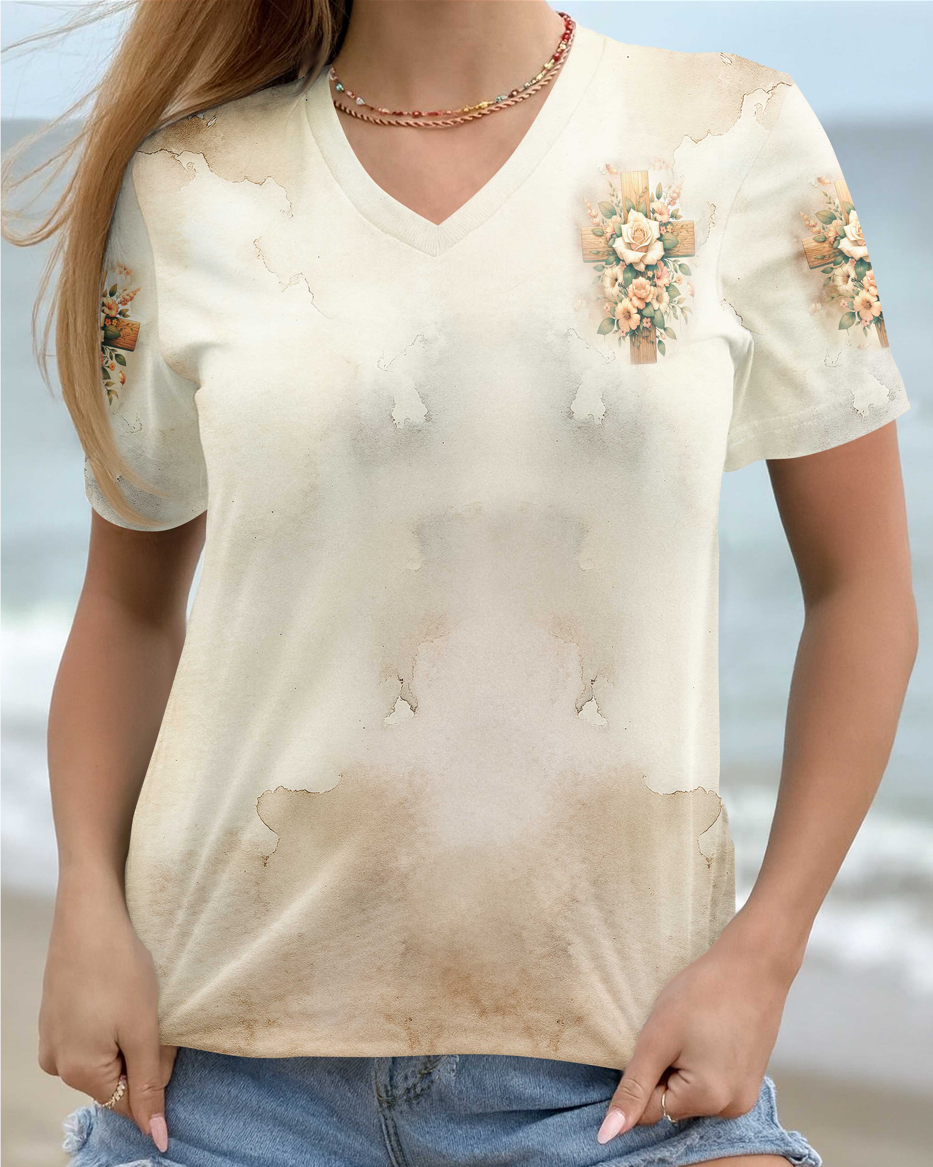 She Walkes With Jesus T-Shirt